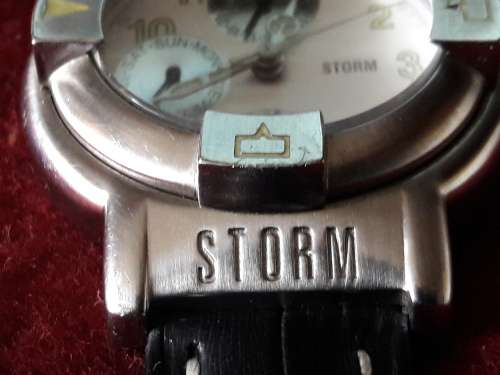 STORM WATCH WITH GENUINE CALFSKIN LEATHER STRAP IN EXCELLENT CONDITION