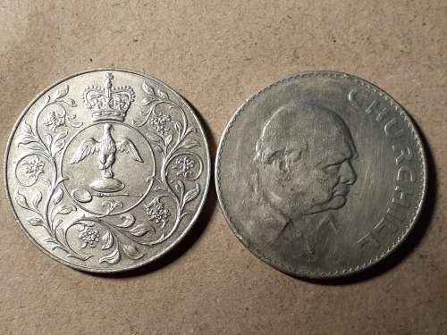 2 x UNCIRCULATED BRITISH CROWNS
