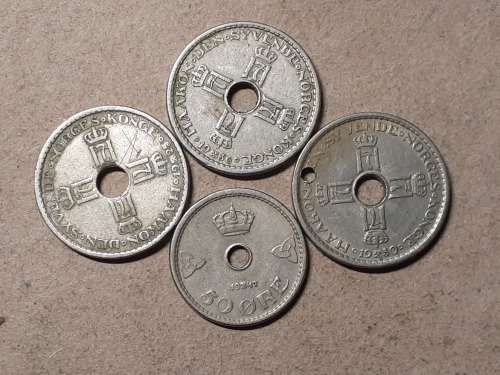 A LOT OF 4 NORWAY COINS