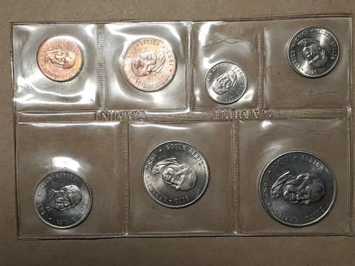 1982 UNCIRCULATED MINT PACK