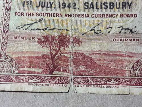 RHODESIA 10 SHILLINGS NOTE [01-07-1942] CIRCULATED
