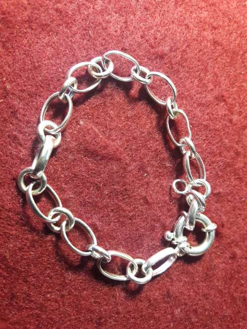 LOVELY GENUINE SOLID STERLING SILVER BRACELET