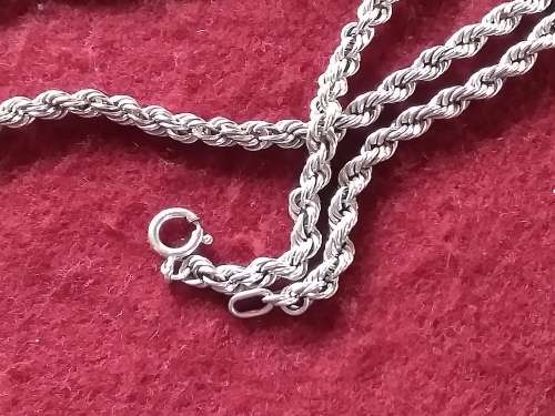 LOVELY GENUINE SOLID STERLING SILVER ROPE NECKLACE IN EXCELLENT CONDITION