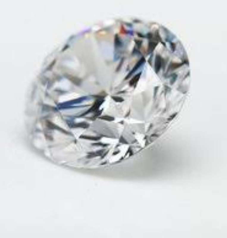 0,50 ct ROUND BRILLIANT CUT NATURAL DIAMOND. COLOR J, CLARITY I.