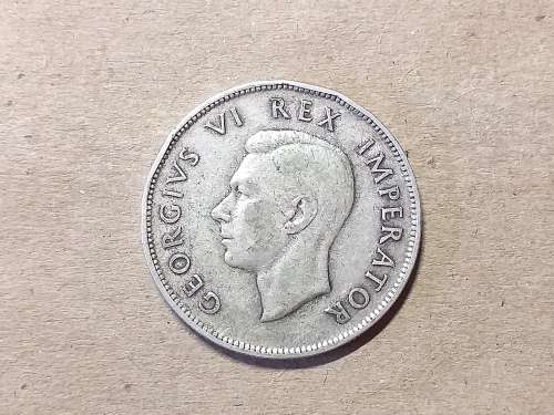 1943 SA UNION SILVER TWO AND A HALF SHILLINGS