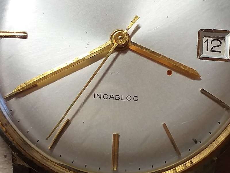 LOVELY VINTAGE GENUINE 18 ct GOLD JAEGER MENS WATCH WITH LEATHER STRAP IN GOOD WORKING ORDER