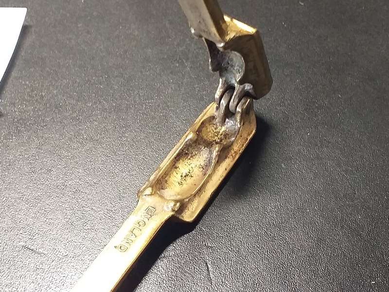 LOVELY VINTAGE SOLID BRASS NUT CRACKER IN EXCELLENT CONDITION