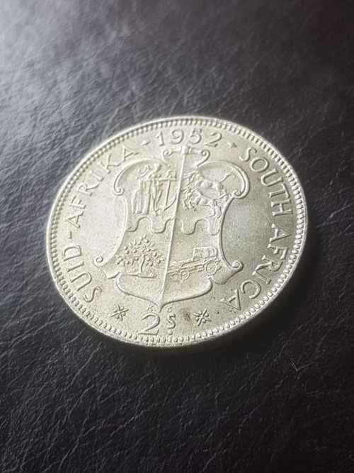 1952 SA UNION SILVER 2 SHILLINGS [To my opinion UNC]