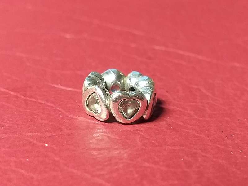 LOVELY GENUINE SOLID STERLING SILVER PANDAORA CHARM
