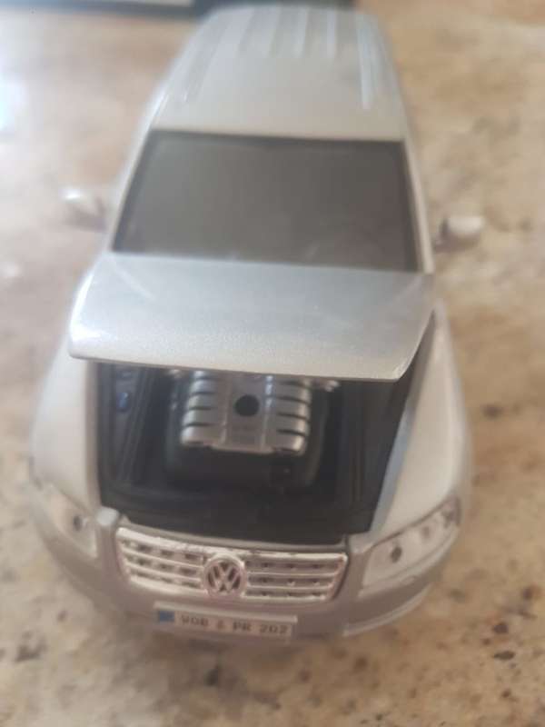 VOLKSWAGEN TOUAREG IN PRISTINE CONDITION. [Please read Description]