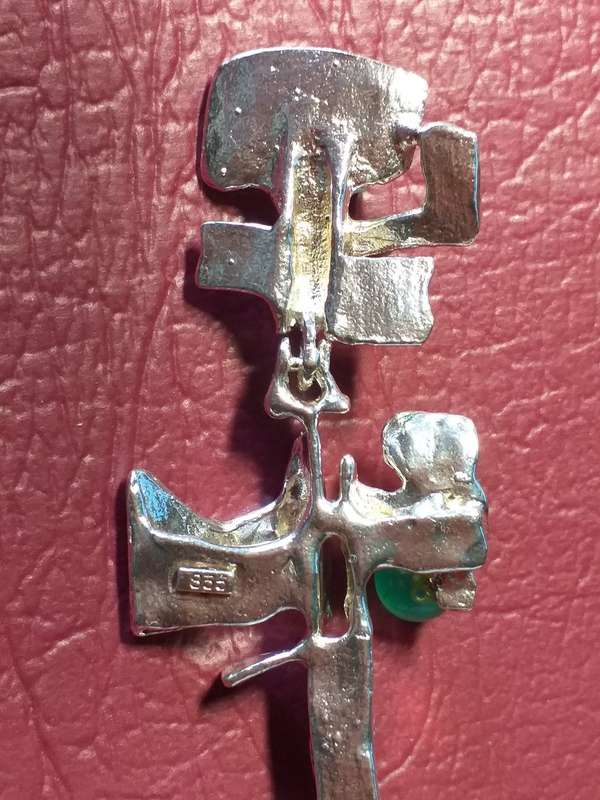 LOVELY UNIQUE SILVER PENDANT IN VERY GOOD CONDITION
