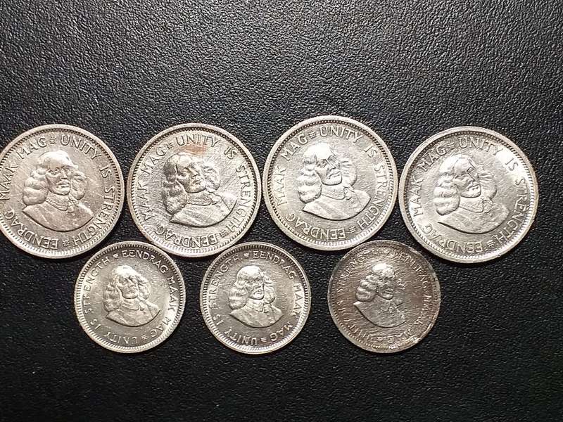 A LOT OF 7 RSA SILVER COINS [30,9 g] (15 g PURE SILVER)