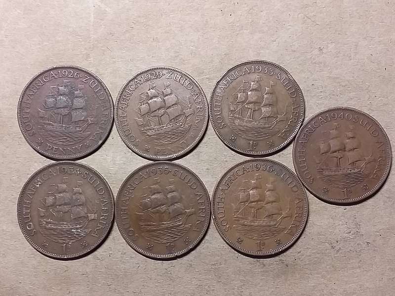 A LOT OF 7 SA UNION PENNIES