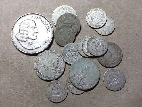 A LOT OF SA UNION SILVER [80%] SCRAP COINS (50 gram)