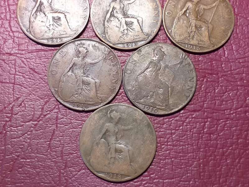 A LOT OF 10 BRITISH PENNIES [Bid per coin to take all]