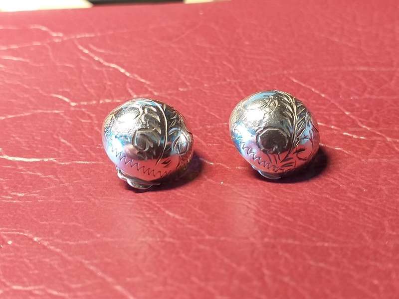LOVELY GENUINE SOLID STERLING SILVER EARRINGS IN VERY GOOD CONDITION