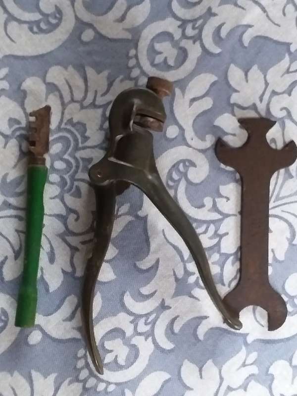 3 x VINTAGE TOOL [One bid for all]