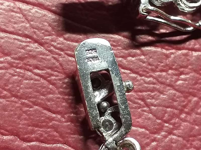 LOVELY GENUINE SOLID STERLING SILVER TENNIS BRACELET