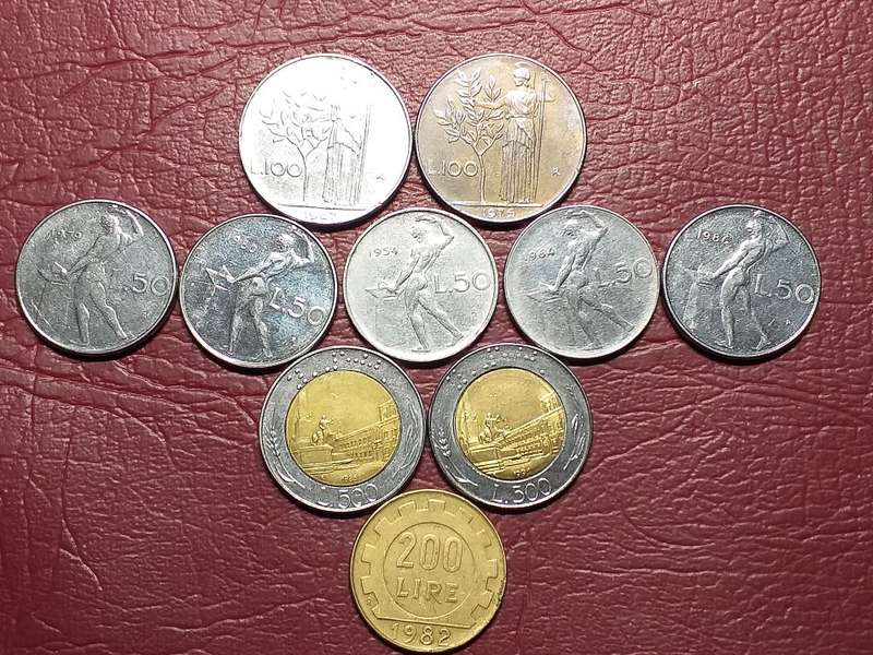 10 x COINS FROM ITALY [Bid per coin to take all]