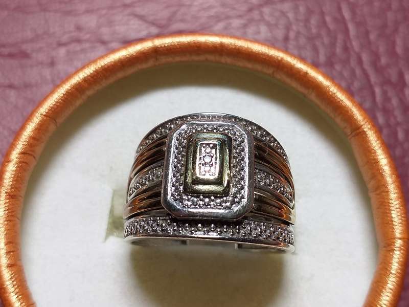 LOVELY GENUINE SOLID STERLING SILVER RING WITH 9 ct GOLD INLAYS