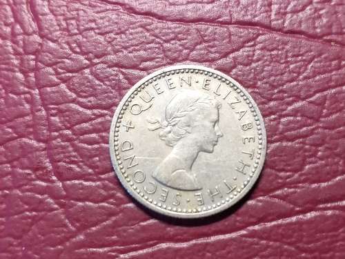 1957 RHODESIA  6 Pence - Elizabeth II