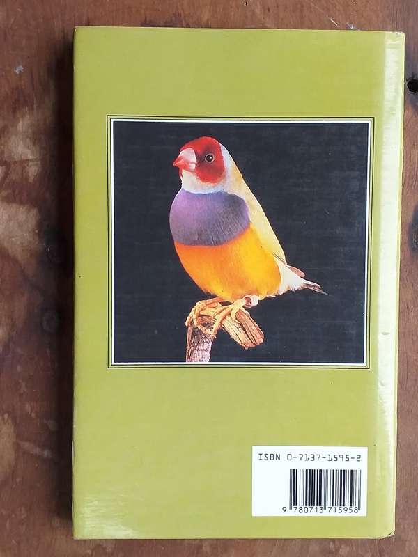 THE GOULDIAN FINCH BY STEWART EVANS & KIKE FIDLER - 144 PAGES