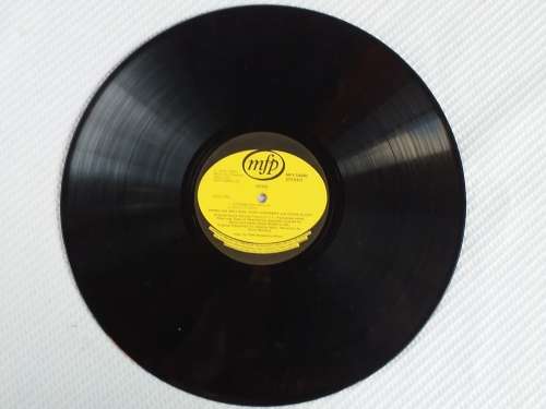 THE ENGLISH VERSION OF HEIDI 1 - Used Vinyl Record. [A Relist of Non Payment]