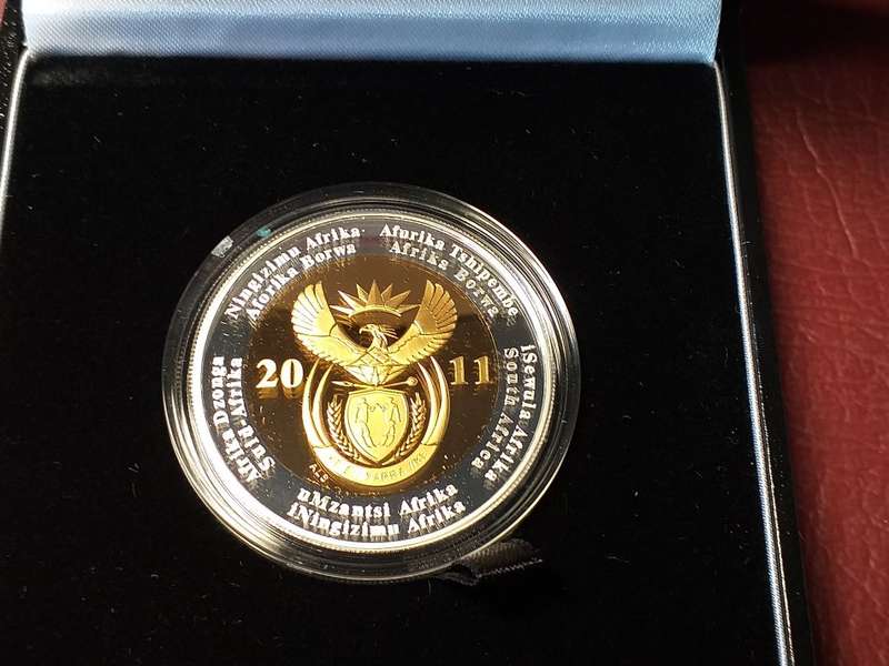 2011 SILVER PROOF R5 CROWN (33,6 g) - SARB 90th ANNIVERSARY - CAPSULED IN ORIGINAL BOX SEALED
