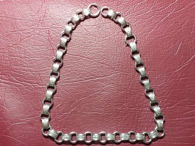 LOVELY GENUINE SOLID SILVER NECKLACE IN EXCELLENT CONDITION - [18,9 g]