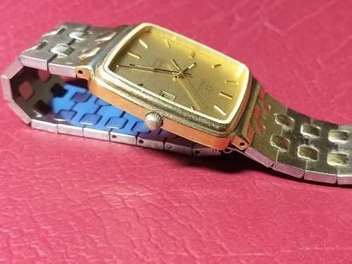 OMEGA SEAAMASTER QUARTZ MENS WATCH IN 100% WORKING ORDER