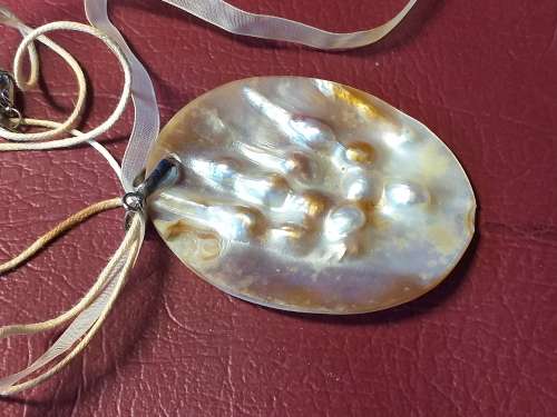 LOVELY MOTHER OF PEARL PENDANT - [64 mm x 52 mm]