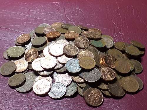 A LOT OF 200 RSA 1 CENTS - [Bid per coin to take all.]