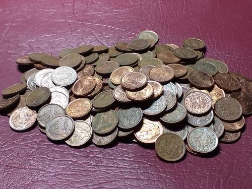 A LOT OF 200 RSA 1 CENTS - [Bid per coin to take all.]