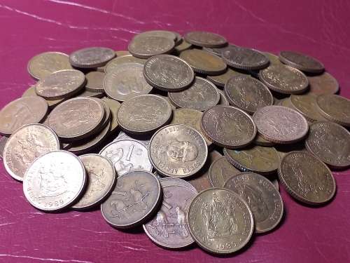 A LOT OF 100 RSA BRONZE 1 CENT COINS - [Bid per coin to take all.]