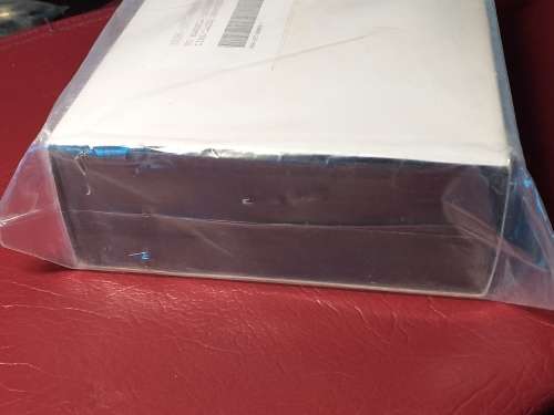 NELSON MANDELA COMMEMORATIVE R5 SET: 2000 PL R5 AND 2008 LASER FROSTED R5. - SEALED AS FROM SA MINT