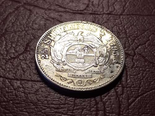 1895 ZAR STERLING SILVER 2.5 SHILLINGS