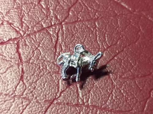 LOVELY GENUINE SOLID STERLING SILVER DONKEY CHARM - [L 12 mm]