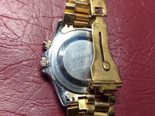 LOVELY COSTUME AUTOMATIC WATCH IN GOOD WORKING CONDITION - Needs a knob and strap some TLC