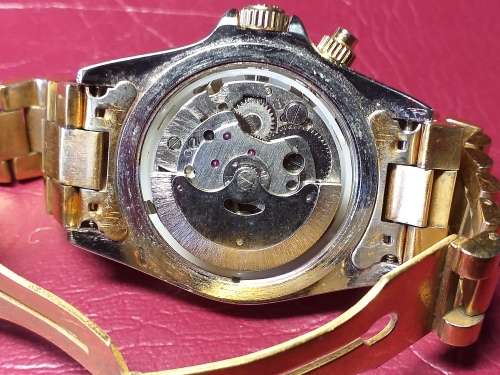 LOVELY COSTUME AUTOMATIC WATCH IN GOOD WORKING CONDITION - Needs a knob and strap some TLC