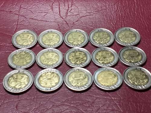 A LOT OF 15 x 2011 RSA SARB 90th ANNIVERSARY 5 RAND COINS - [Bid per coin to take all.]