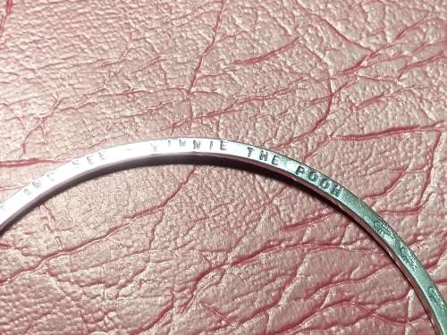 LOVELY GENUINE SOLID STERLING SILVER BANGLE IN VERY GOOD CONDITION - [7,5 g]
