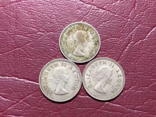 3 x 1958 SA UNION SILVER 3 PENCES - [Bid per coin to take all.]