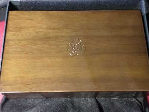 LOVELY EMPTY COIN BOX FOR OR TAMBO CENTENARY SILVER COIN SET