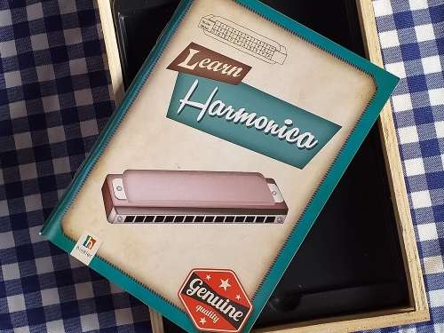 GENUINE QUALITY HARMONICA IN ORIGINAL BOX - EXCELLENT CONDITION