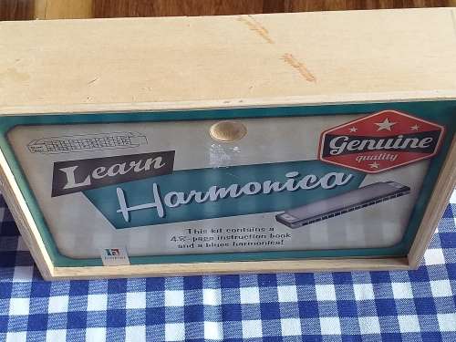 GENUINE QUALITY HARMONICA IN ORIGINAL BOX - EXCELLENT CONDITION