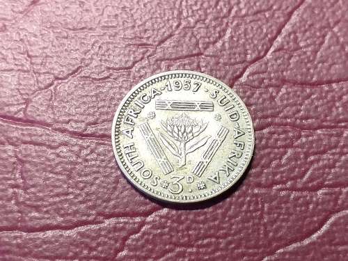 1957 SA UNION SILVER 3 PENCE