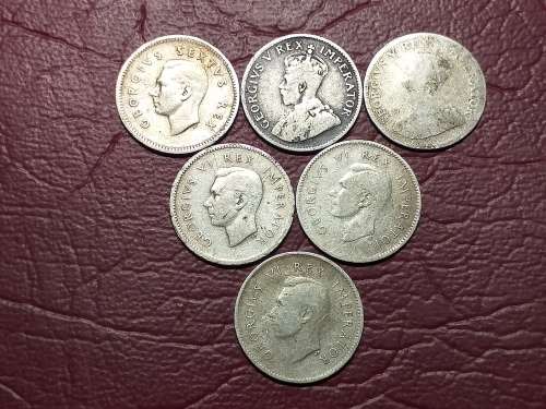 A LOT OF 6 SA UNION SILVER 3 PENCES - [Bid per coin to take all.