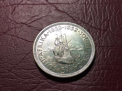 1952 SA UNION SILVER 5 SHILLINGS