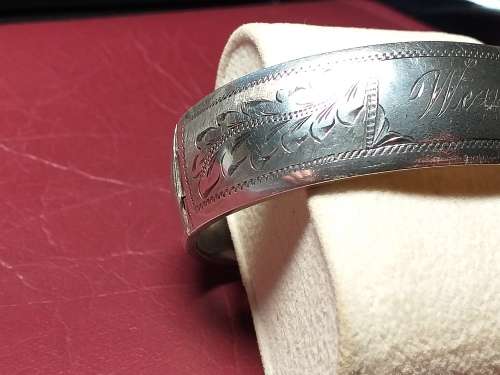 LOVELY GENUINE SOLID STERLING SILVER NAME BANGLE  - [38 g]