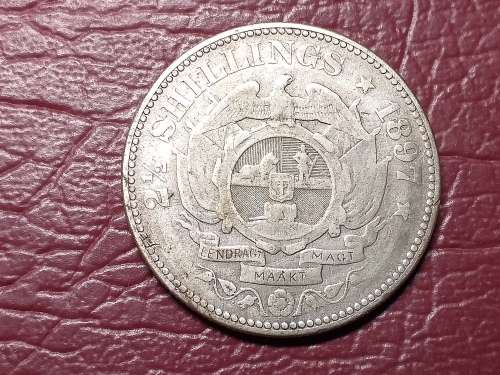 1897 ZAR STERLING SILVER 2,5 SHILLING